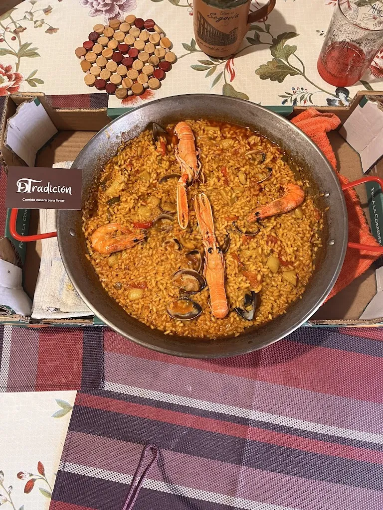 Sara Rojas Carrizosa_DTradición_Cuéllar_recensione