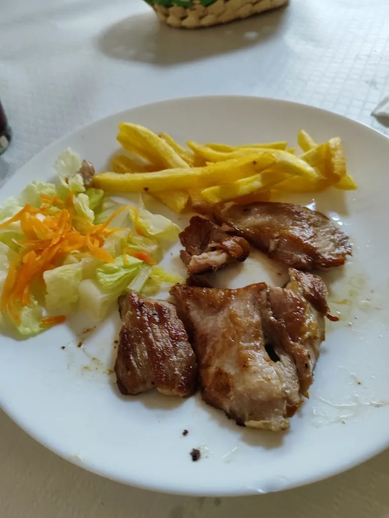 fernando gomez perez_Bar Restaurante Alena_Cuéllar_review