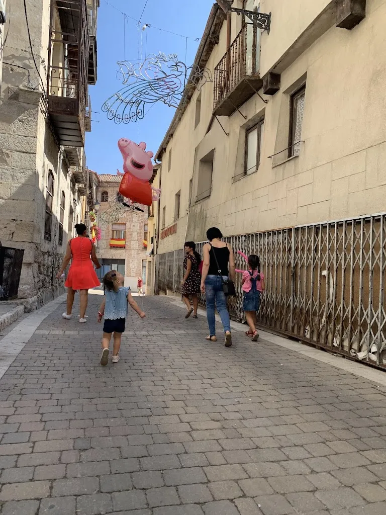 Johnny Cataneo_El Rincón Castellano · Hotel · Restaurante · Cafetería_Cuéllar_recensione