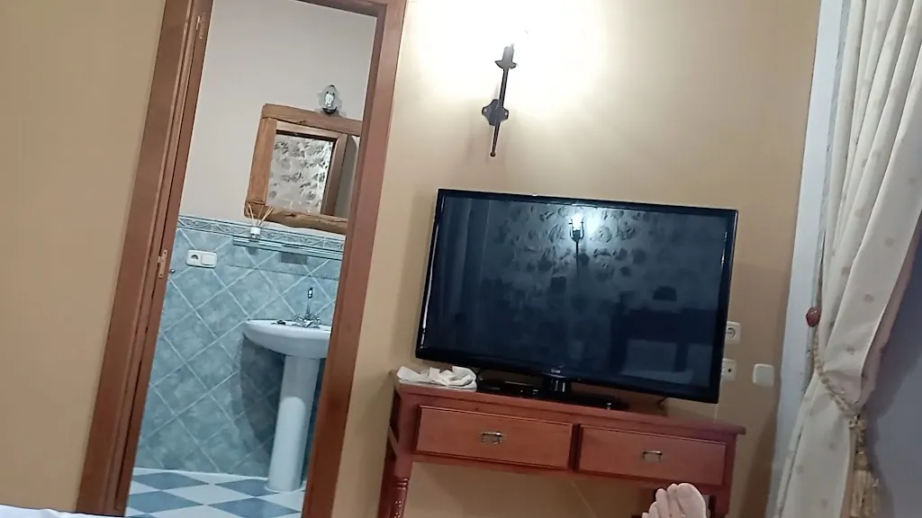 El Rincón Castellano · Hotel · Restaurante · Cafetería_Cuéllar_slider_image_2