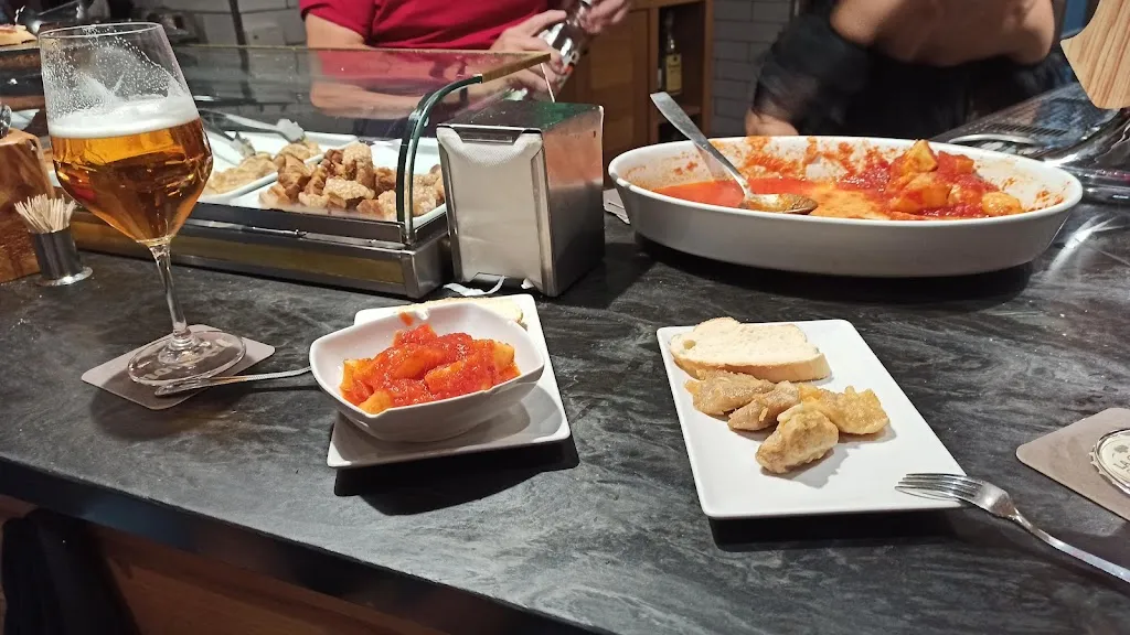 Menu_Bar Cuéllar Las Bolas_Cuéllar_image_7