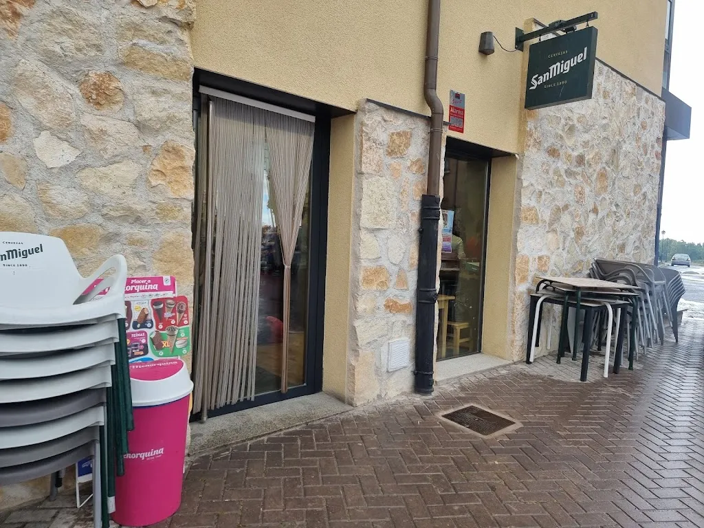 Dina del Pino_Bar Tizneros_Espirdo_Bewertung