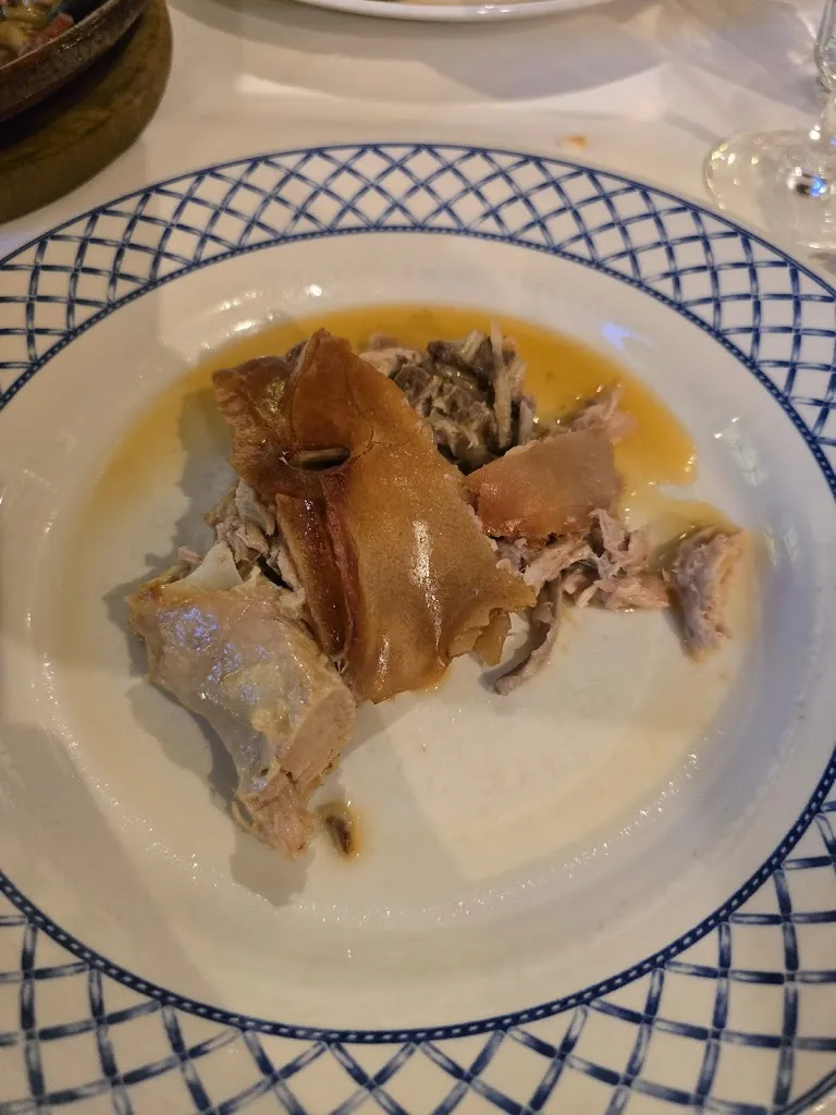 Jonathan S. Ng_Restaurante Mesón de Cándido_Espirdo_recensione