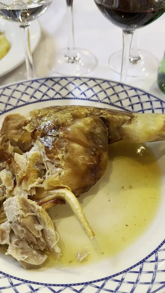 Restaurante Mesón de Cándido_Espirdo_slider_image_2