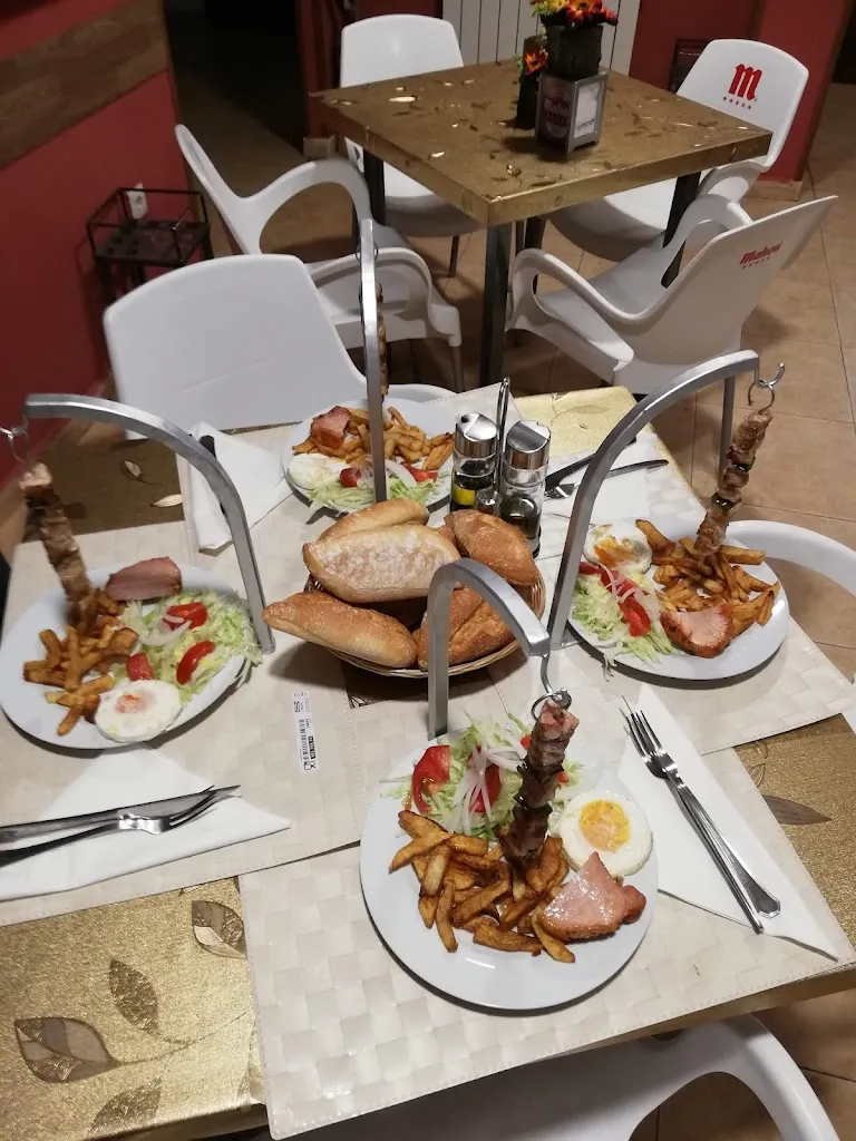 Restaurante La Parada_Fuente el Olmo de Fuentidueña_slider_image_2