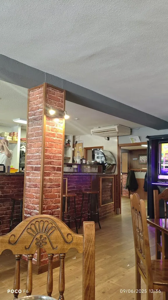 La Sierra Restaurant in Espinar El