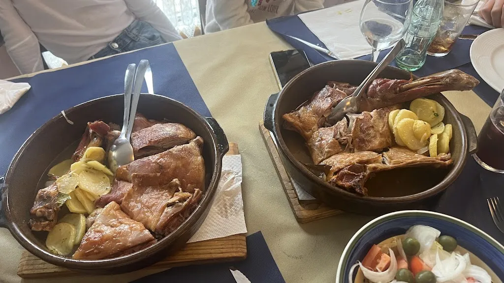 Jose Carlos Casqueiro_Restaurante Hostal Marino Marqués De Perales_Espinar El_review