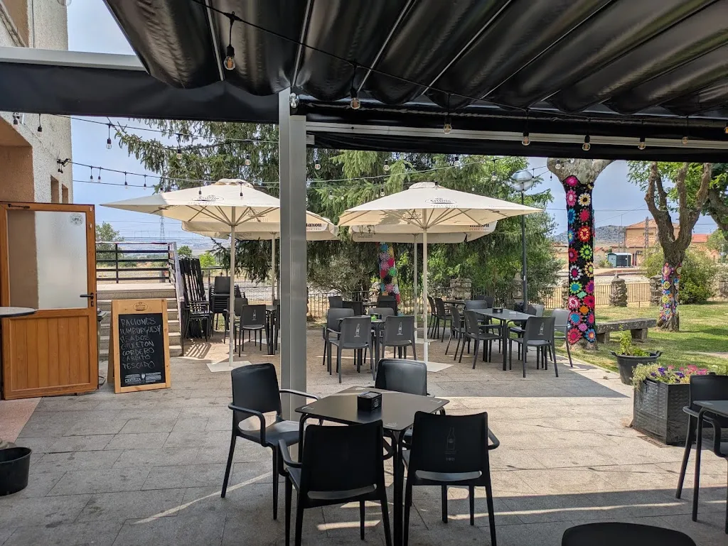 Bar Restaurante San Antonio El Espinar | Asociación_Espinar El_slider_image_2