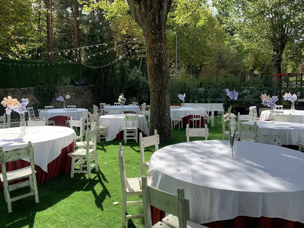 Restaurante Los Jardines de La Brasería restaurant in Espinar El