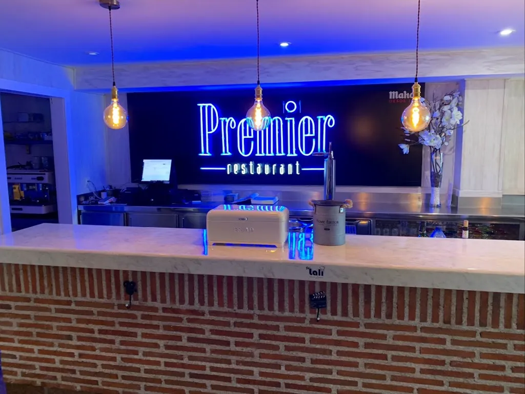 Sergi Binefa_Restaurante Premier_Espinar El_recensione