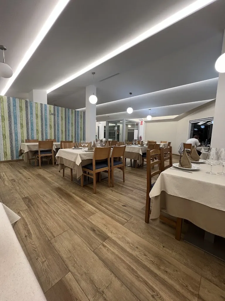 Restaurante O Neixón_Carnota_slider_image_1