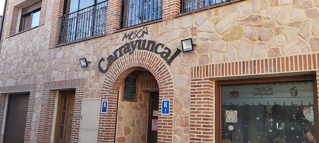 Restaurante Carrayuncal restaurant in Fuentepelayo