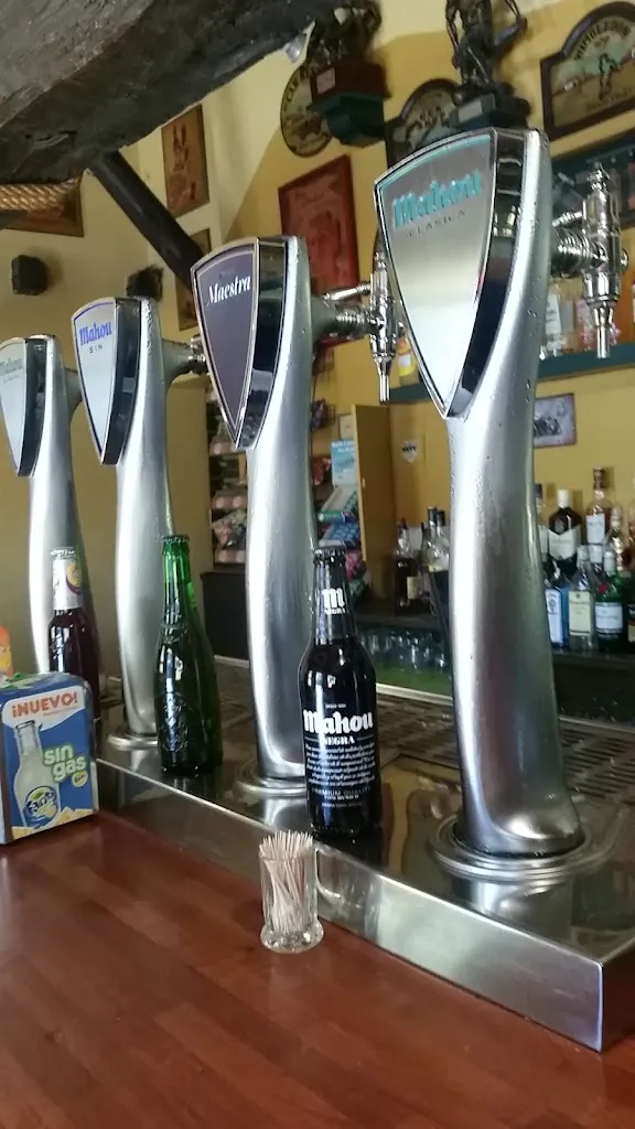 Menu_Bar Prácticos_Fuentepelayo_image_4