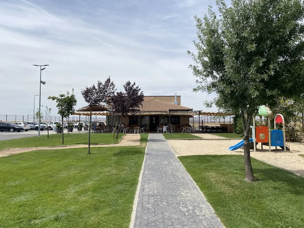 Gustavo Domínguez Sánchez_Panadería de la Mata Escobar_Garcillán_review