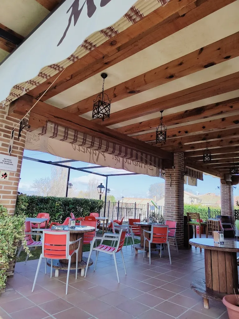 Mesón La Huerta Del Agüelo_Garcillán_slider_image_3