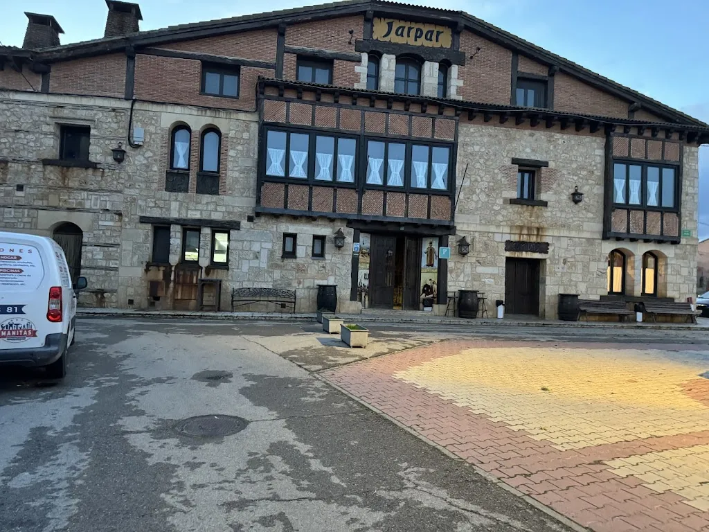 Sharon Lewis_Jarpar Hostal S L_Grajera_review