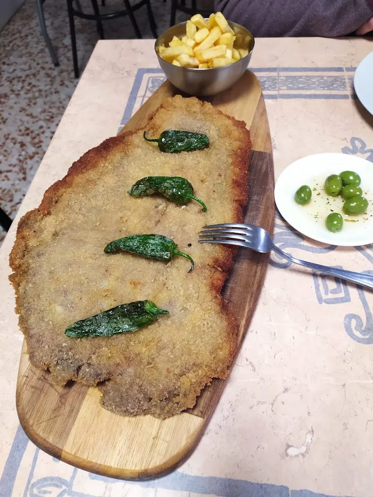 Saturnina Jupiter_Bar Pedro. Perez Cuesta Hontanares Eresma SL_Hontanares de Eresma_review