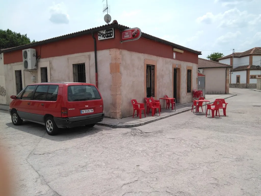 Pub Dominó_Hontalbilla_slider_image_3