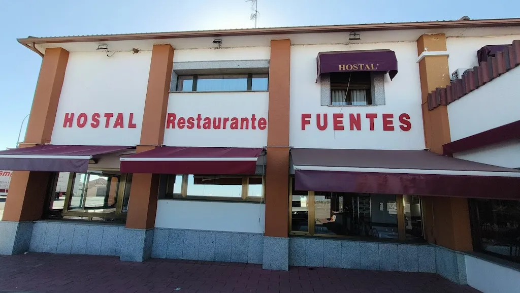 Restaurante Fuentes_Labajos_slider_image_3