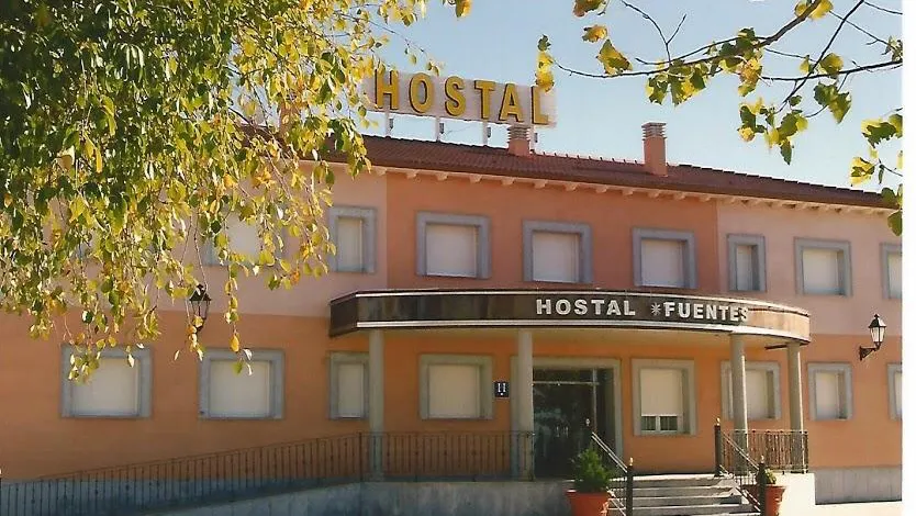 Hostal Fuentes restaurant in Labajos