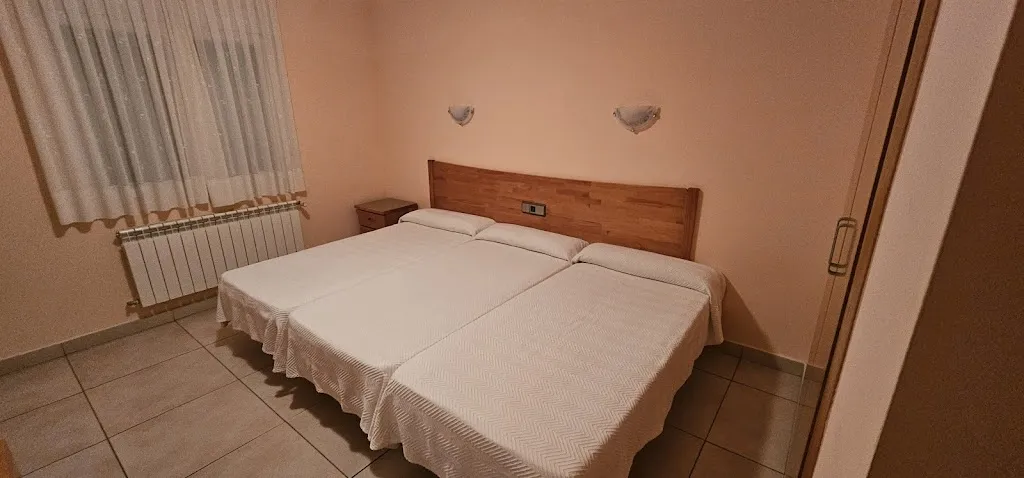 Hostal Fuentes_Labajos_slider_image_2