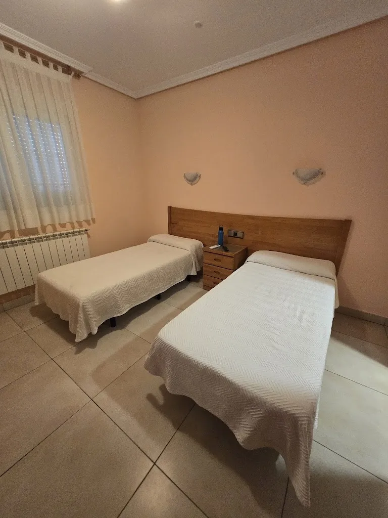 Hostal Fuentes_Labajos_slider_image_3