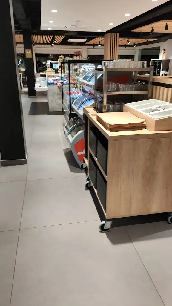 Área de Servicio Villacastín La Pausa_Ituero y Lama_slider_image_2