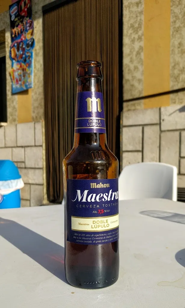 Daniel Fernández Casuso_Bar Toledana_Lastras de Cuéllar_review