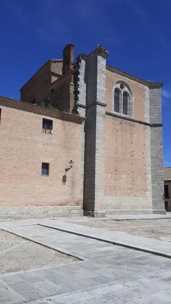 Bar La Plaza_Martín Muñoz de las Posadas_slider_image_2