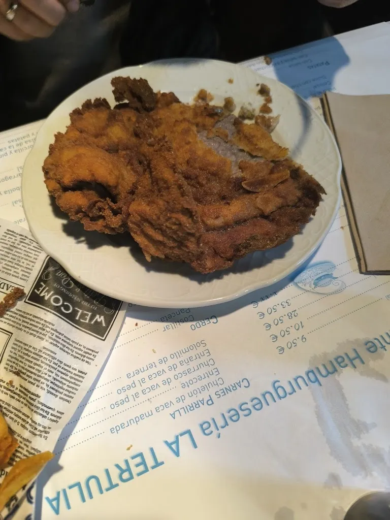 Mercedes Gonzalez Roman_Bar la Tertulia_Matilla La_recensione