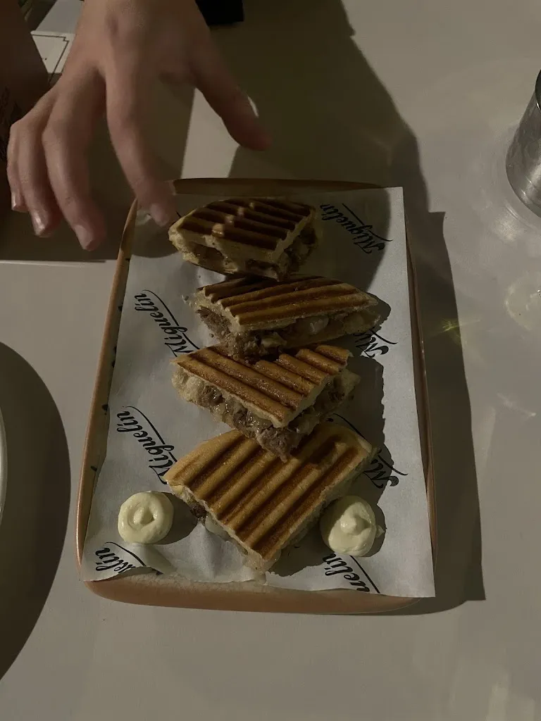 aleyna limon_Neotaberna Miguelín_Migueláñez_review