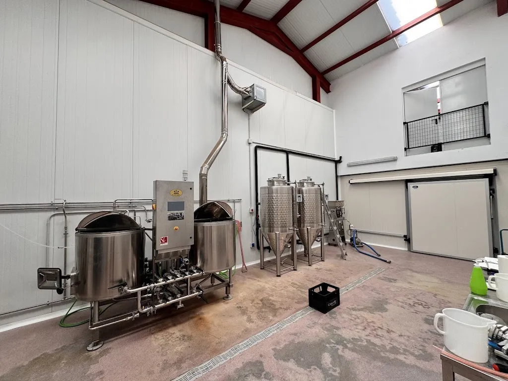 Juanlu Rodriguez_Cervezas Casuar Artesan-Ales_Montejo de la Vega de la Serrezuela_review