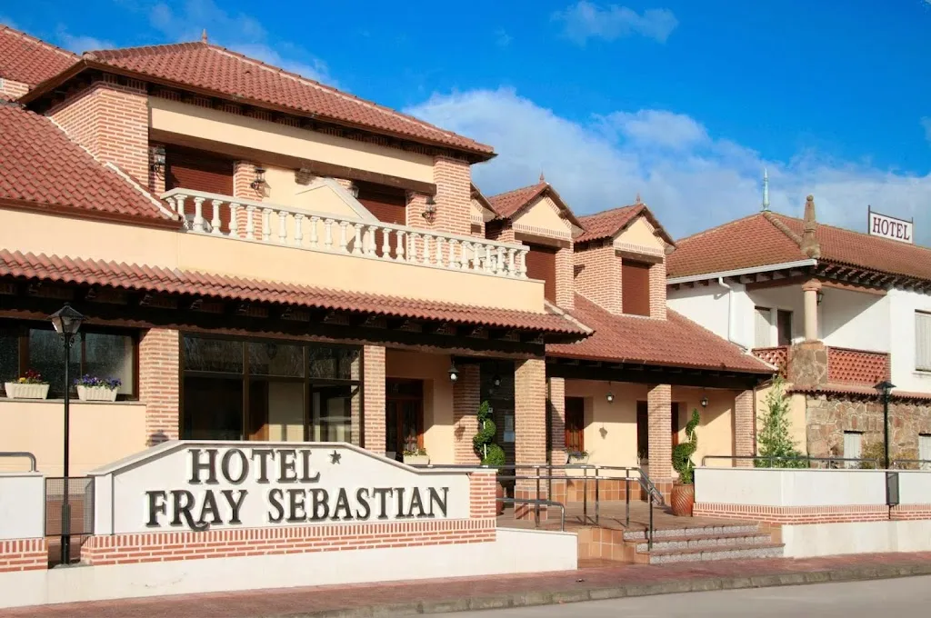 Hotel Fray Sebastián restaurant in Nava de la Asunción