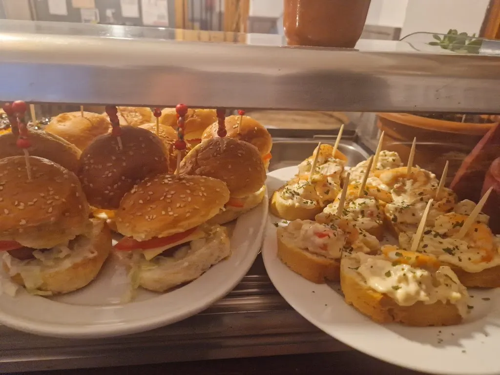 Restaurante Bar El Encuentro_Navafría_slider_image_3