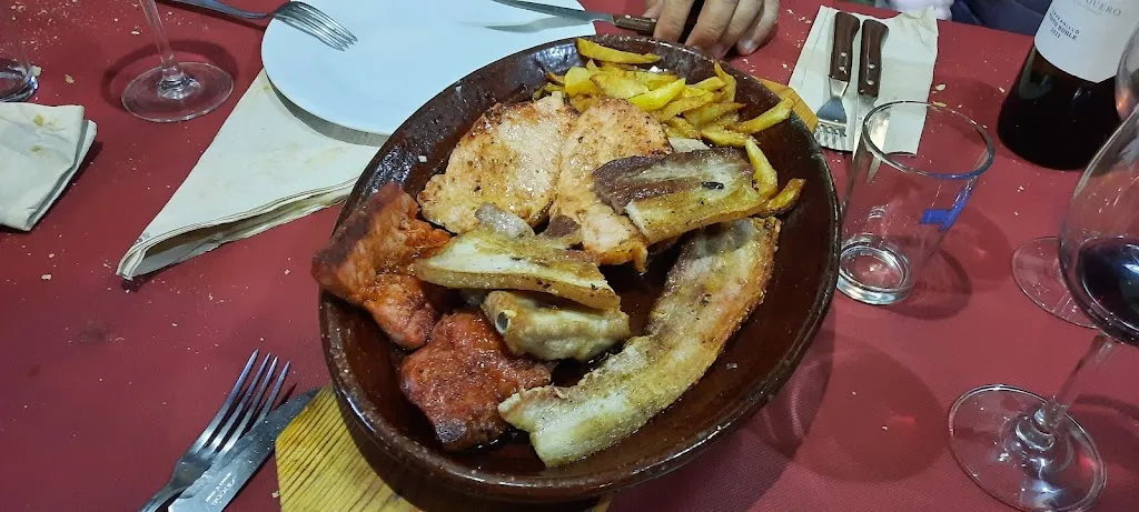 Juanma M. P._Pinar El Chorro_Navafría_review