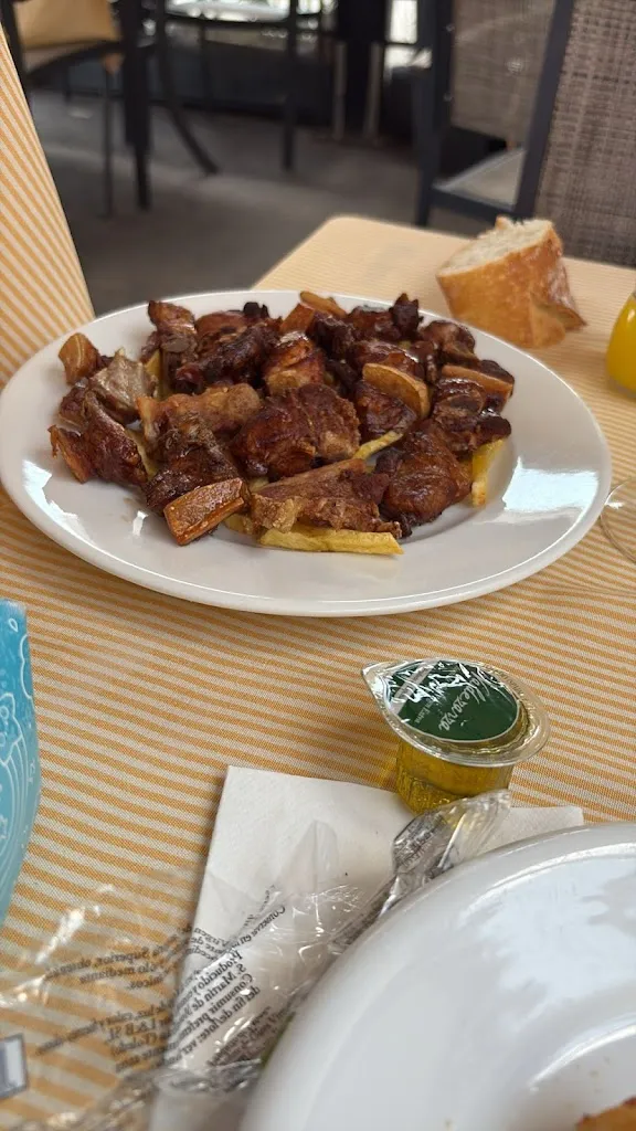 joaquin cruz valid_Chiringuito Las Charcas . Navafria_Navafría_recensione