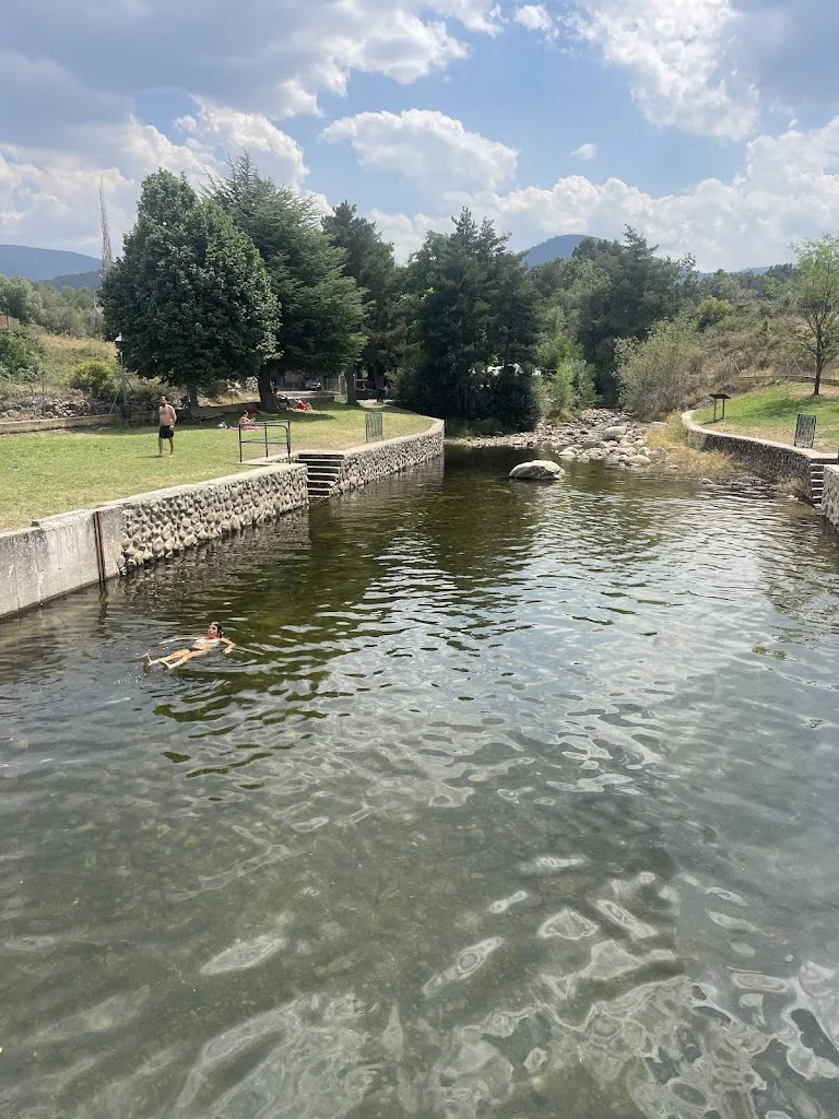 Chiringuito Las Charcas . Navafria_Navafría_slider_image_3