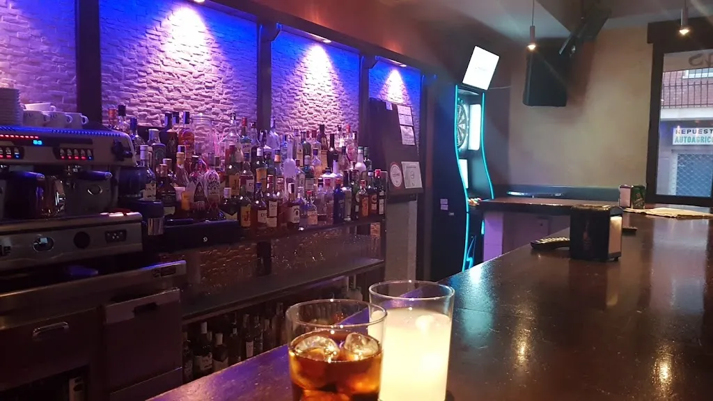 Los nenes café & copas_Navalmanzano_slider_image_3