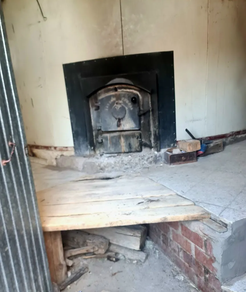 Panadería de Navares - Horno de Leña restaurant in Navares de Enmedio