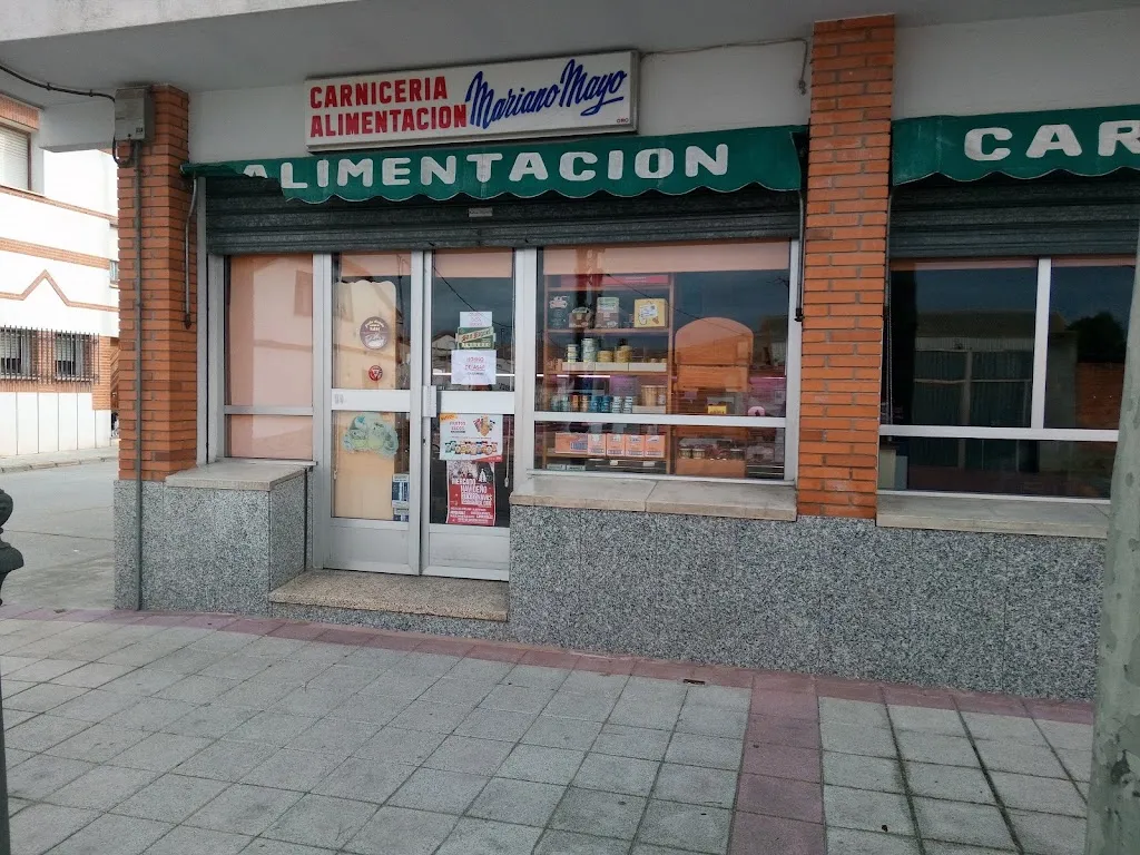 Carnicería Y Alimentación Eduardo Mayo restaurant in Navas de Oro