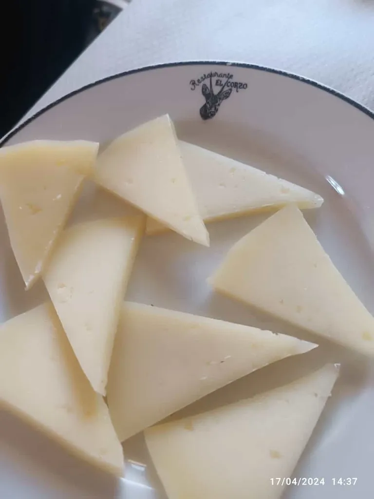 Menu_Hostal - Restaurante El Corzo_Navas de San Antonio_image_4