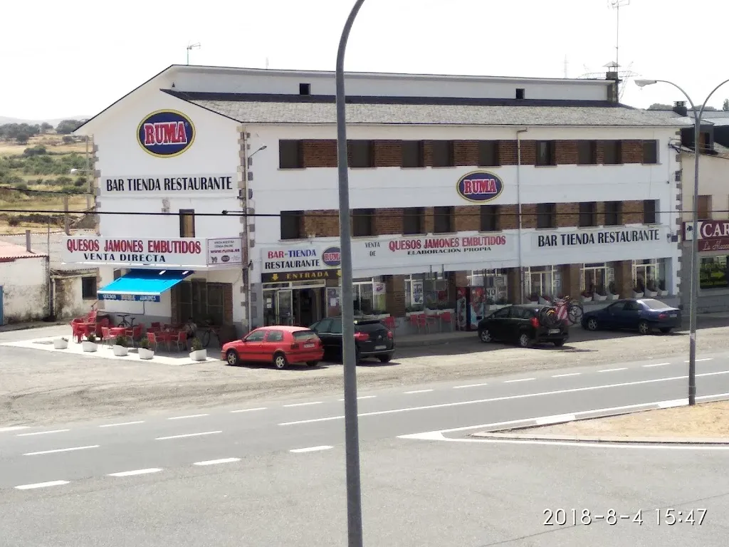 Bar RUMA Restaurante_Navas de San Antonio_slider_image_1