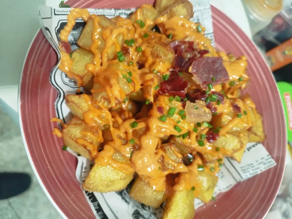 Bar Centro restaurant in Navas de San Antonio