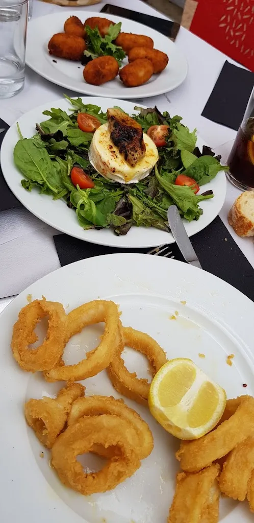 Nuria Peña Suárez_Bar Los Arcos_Otero de Herreros_review