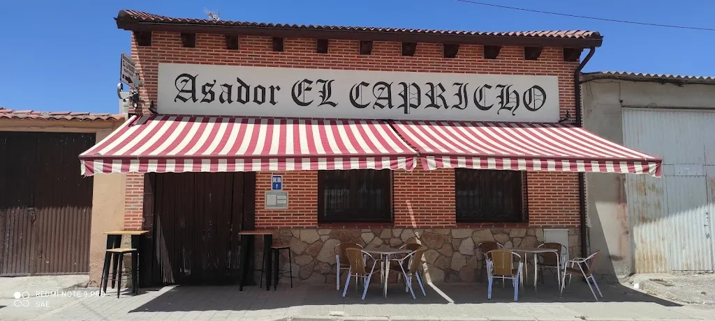 Asador El Capricho restaurant in Pinarnegrillo