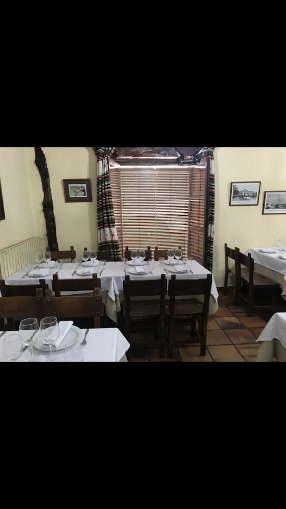 Restaurante las tres BBB restaurant in Prádena