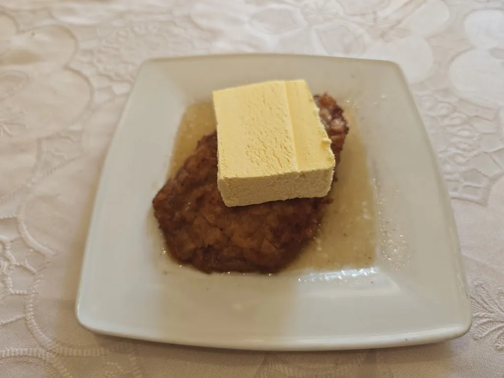 Jose Mª Vioque Gutiérrez_EL FOGÓN Bar Restaurante._Riaza_recensione