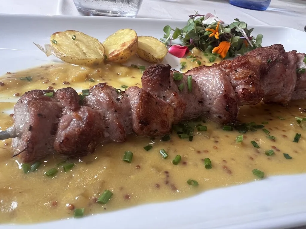 RODRIGUEZ HERRERO 23 SL_Restaurante la Mirada_Samboal_review