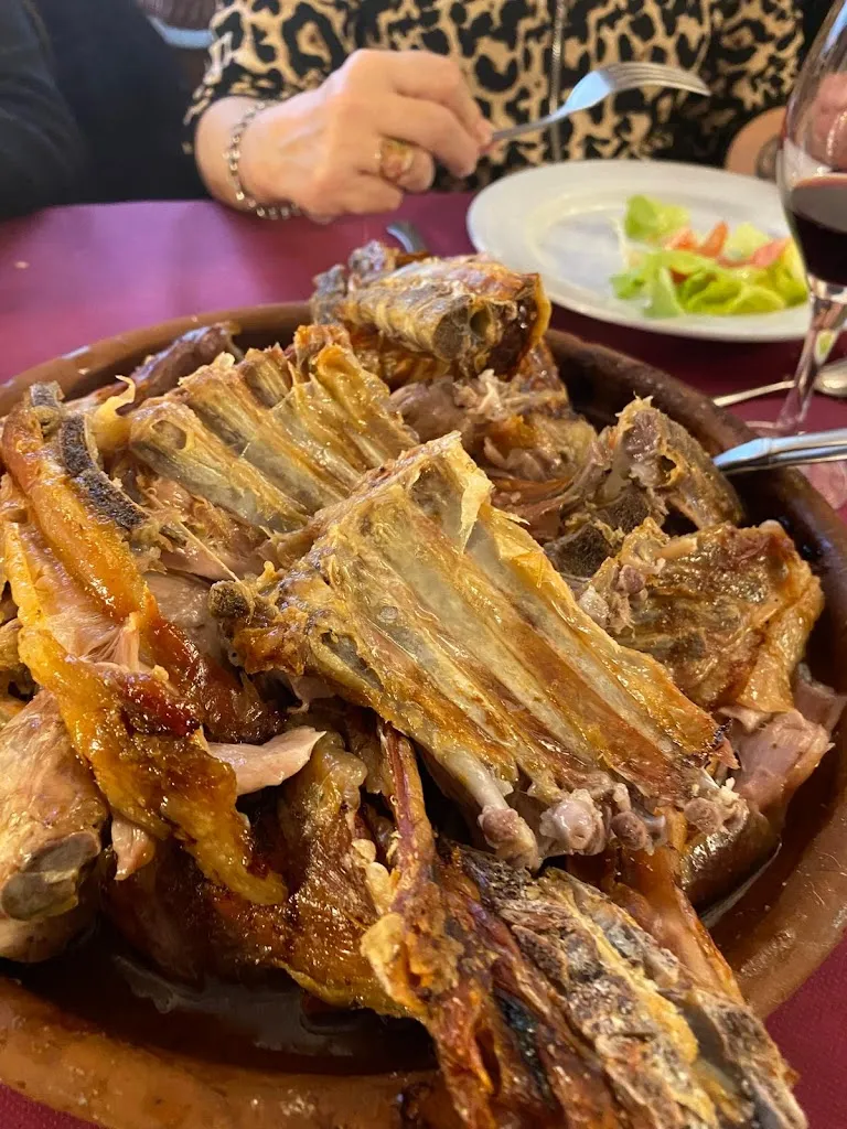 Restaurante Mesón González_Sacramenia_slider_image_2