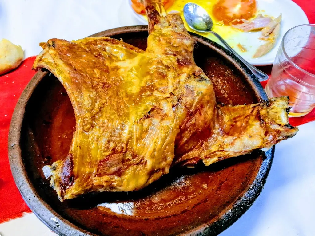 Menü_Bodegas Zarraguilla SL_Sacramenia_Bild_1